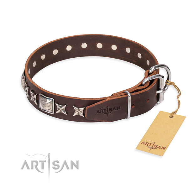Handy use leather collar with studs for your doggie