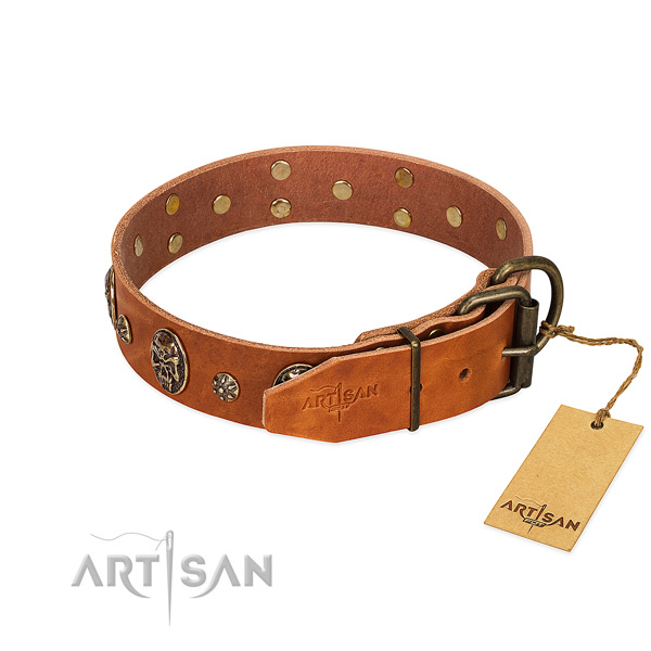 Strong D-ring on full grain genuine leather dog collar for your dog